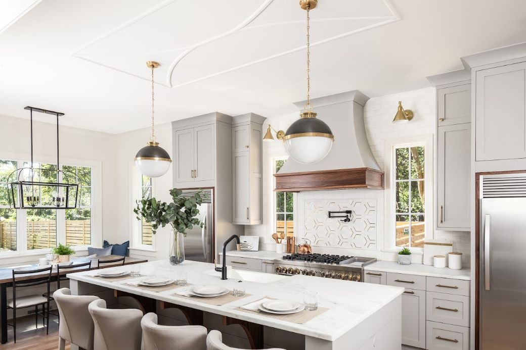 3321 Dexter-PrintOnly-7-custom-cabinets-carousel