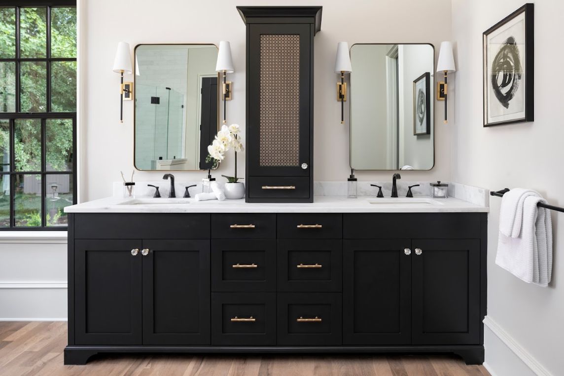 5625 Timber- ForWeb-23-custom-cabinets-carousel