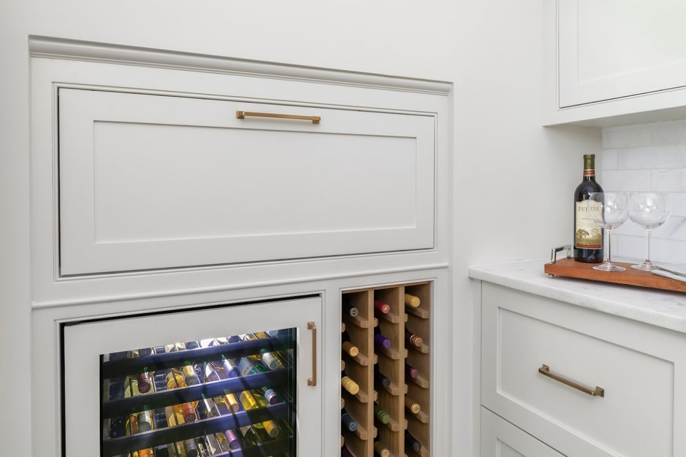 5625 Timber- ForWeb-48-custom-cabinets-carousel