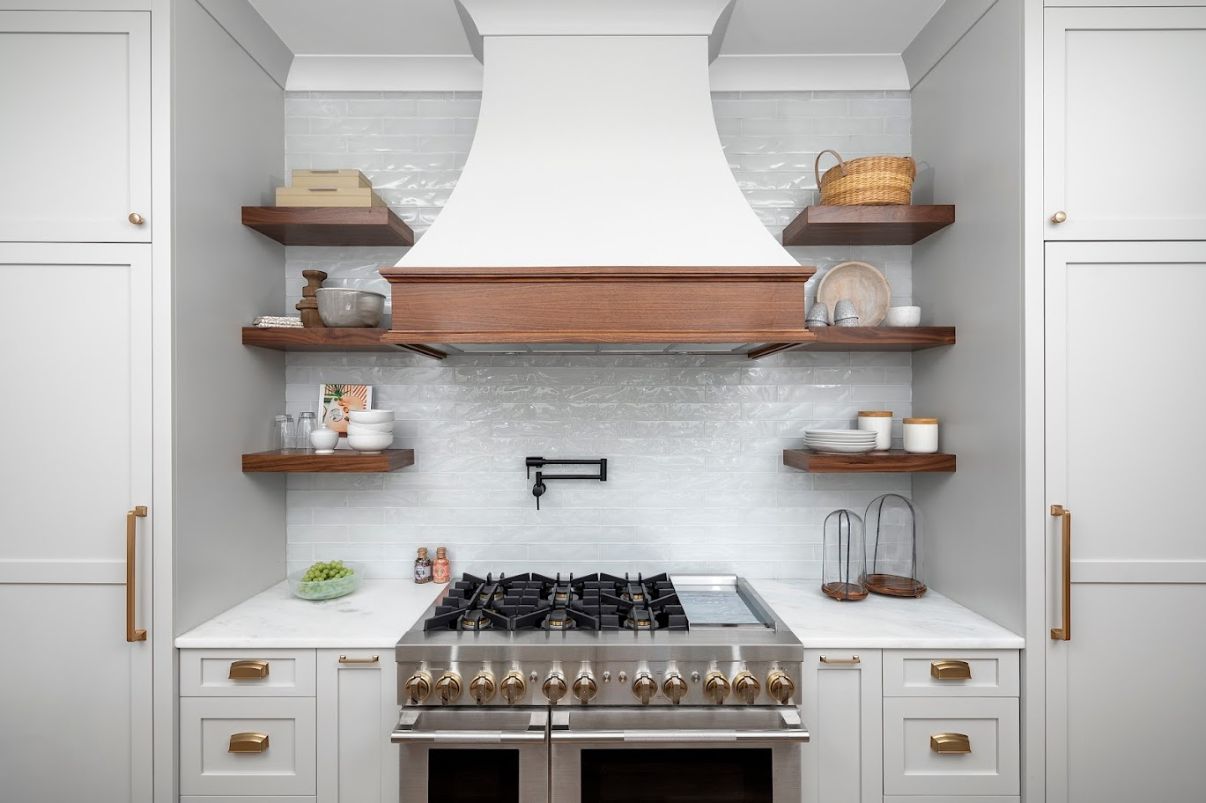 715 Westbury Web-6-custom-cabinets-carousel